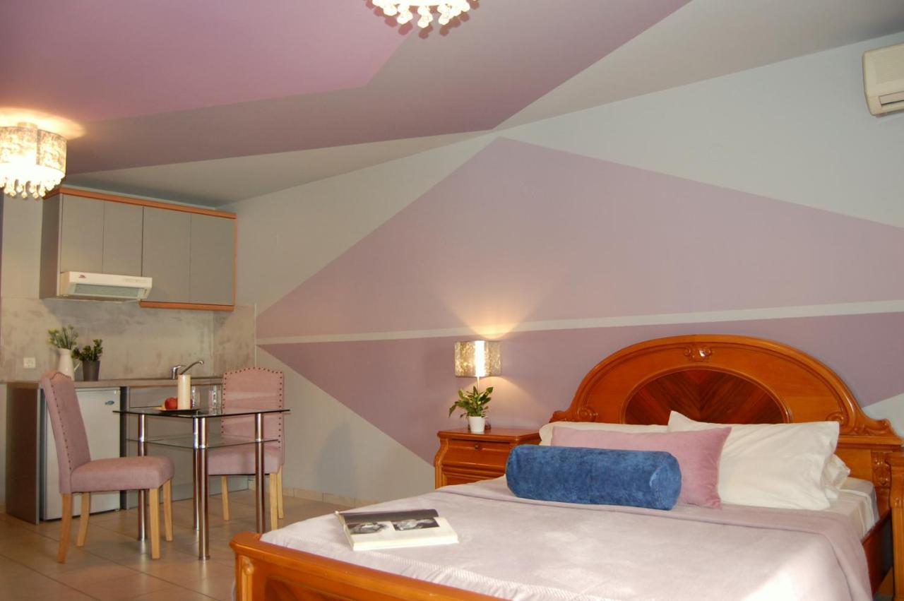 Alkyoni Apartments & Studios Poros  Ngoại thất bức ảnh